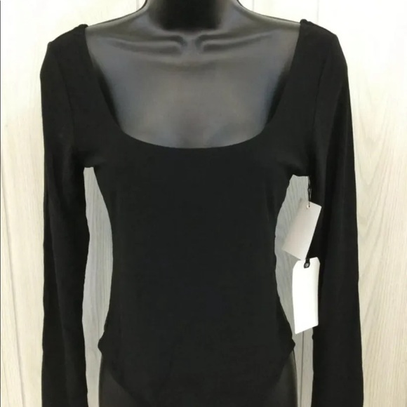 Leith Double Scoop Long Sleeve Thong Bodysuit  M, Black NEW - Picture 2 of 3